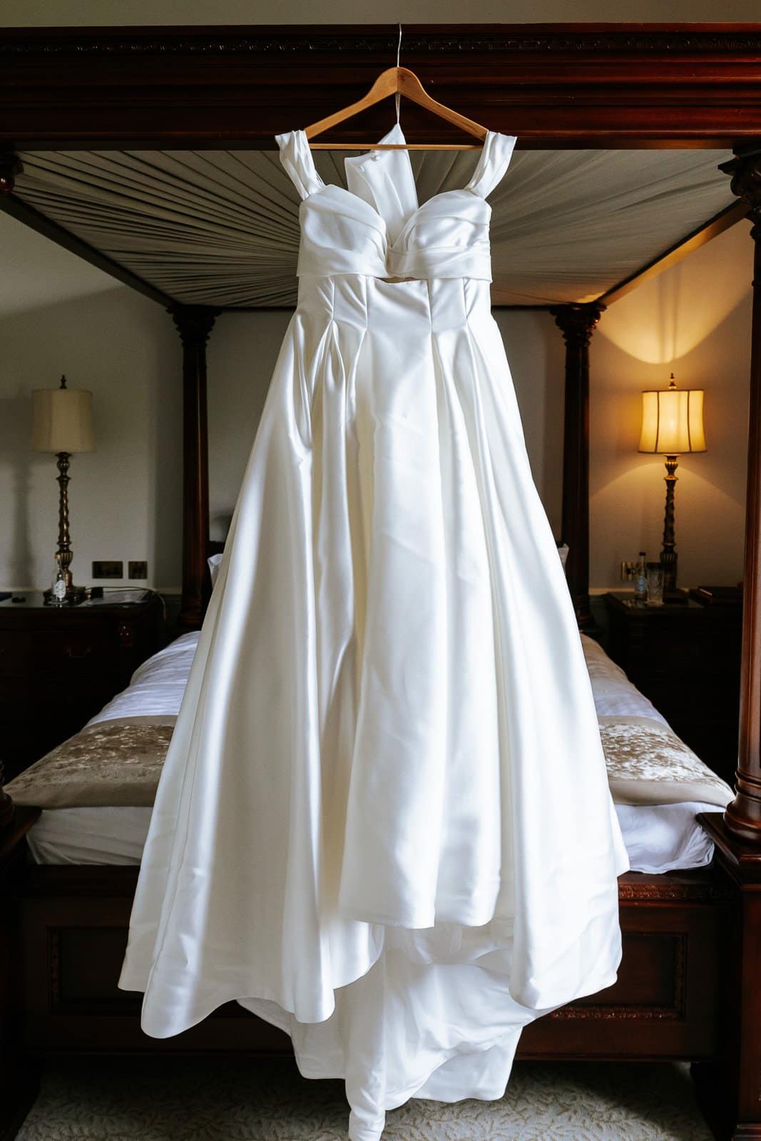 Beautiful Bath Wedding Photographer Portfolio – Natural & Documentary Style 17 Derryn Vranch Photo Film Bath Somerset Wedding Photographer 49