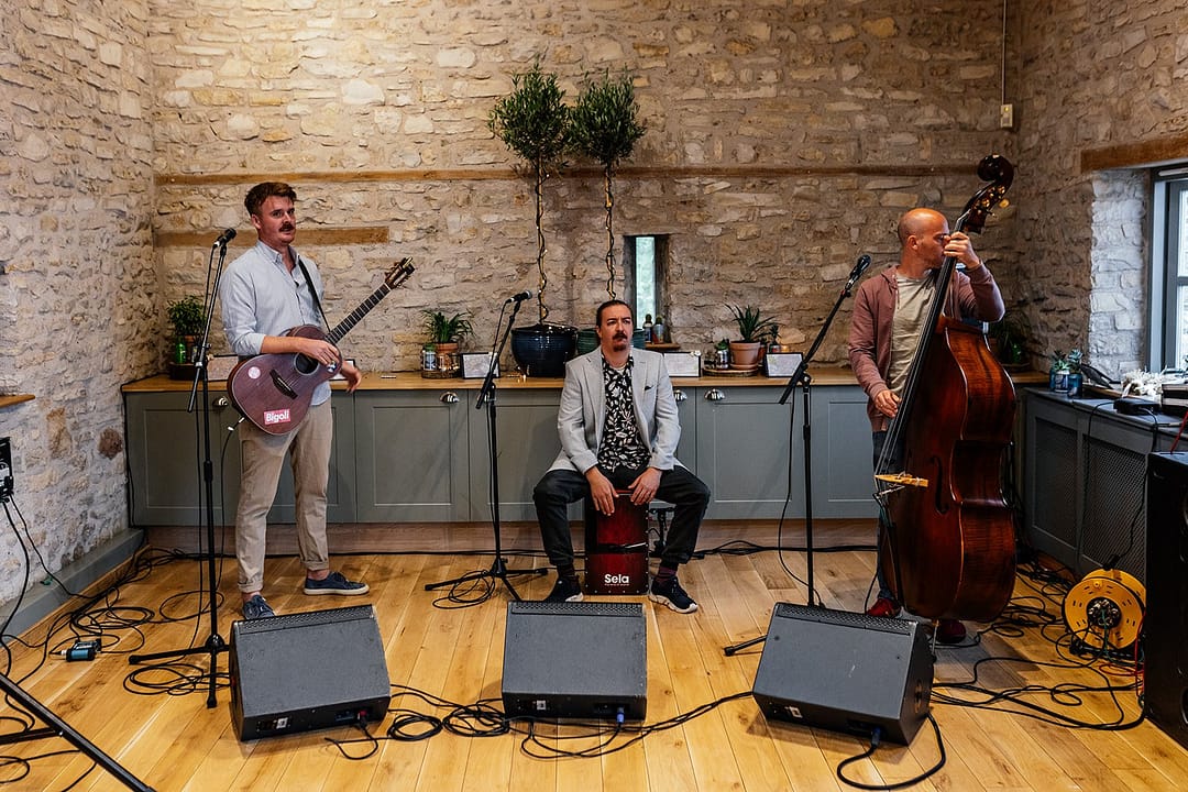 Somerset Wedding Bands – A Guide to Live Music for Your Celebration 13 220818 Rachael Louise 2508