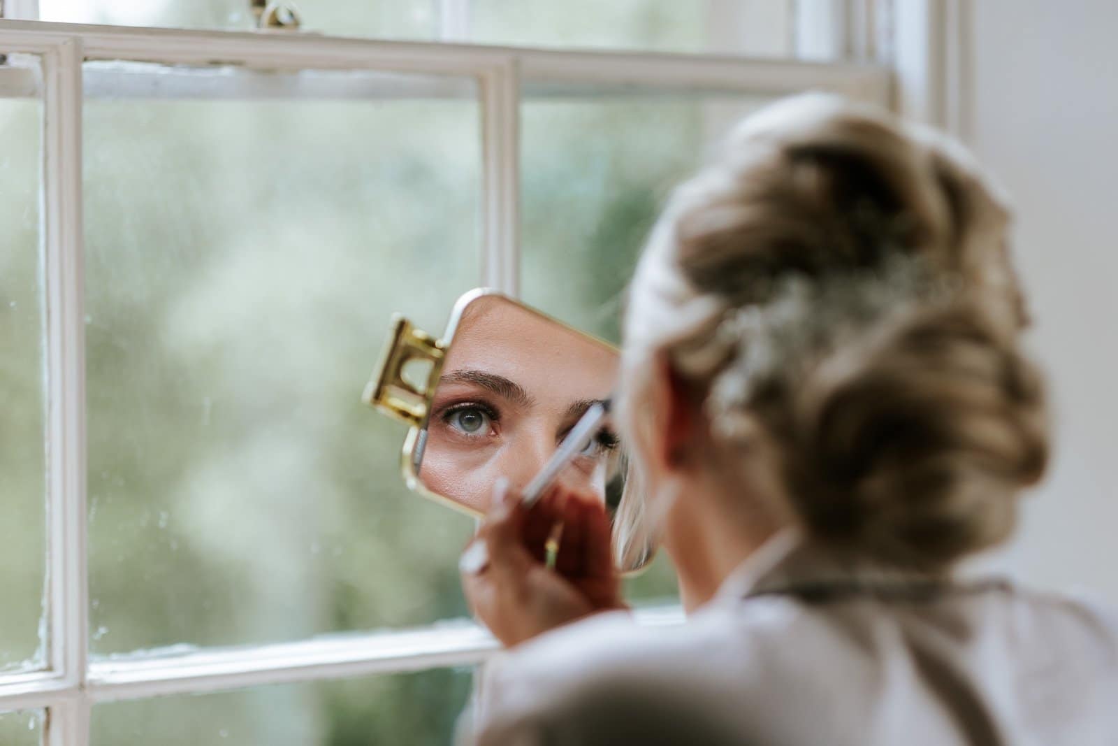 Beautiful Bath Wedding Photographer Portfolio – Natural & Documentary Style 22 Derryn Vranch Photo Film Bath Somerset Wedding Photographer 44