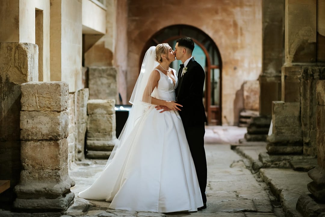 Derryn Vranch Photo & Film - Bath & Somerset Wedding Photographer & Hybrid Videographer 15 251210 Lucy Kelan 1114 WEB